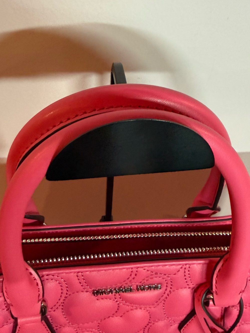 Michael Kors Sheila Medium Heart Embroidered Satchel - Picture 4 of 10
